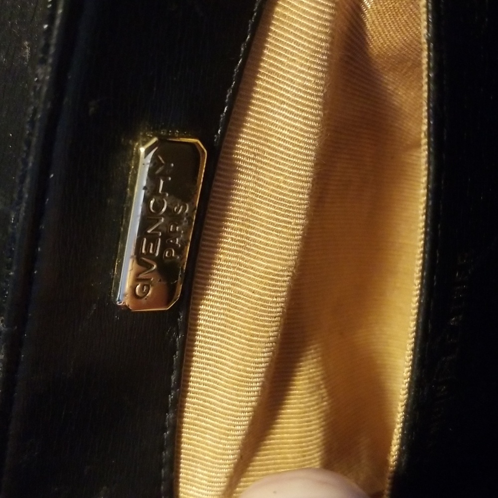 GIVENCHY Seashell RARE Reptile Black Leather Gold Top handle & Monogram … - Picture 10 of 17